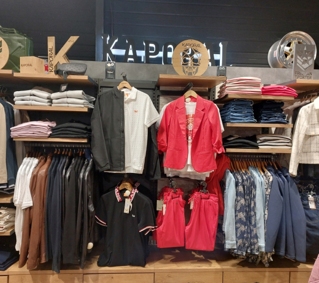magasin de vetements à Fitz-James près de Creil dans l'Oise 60