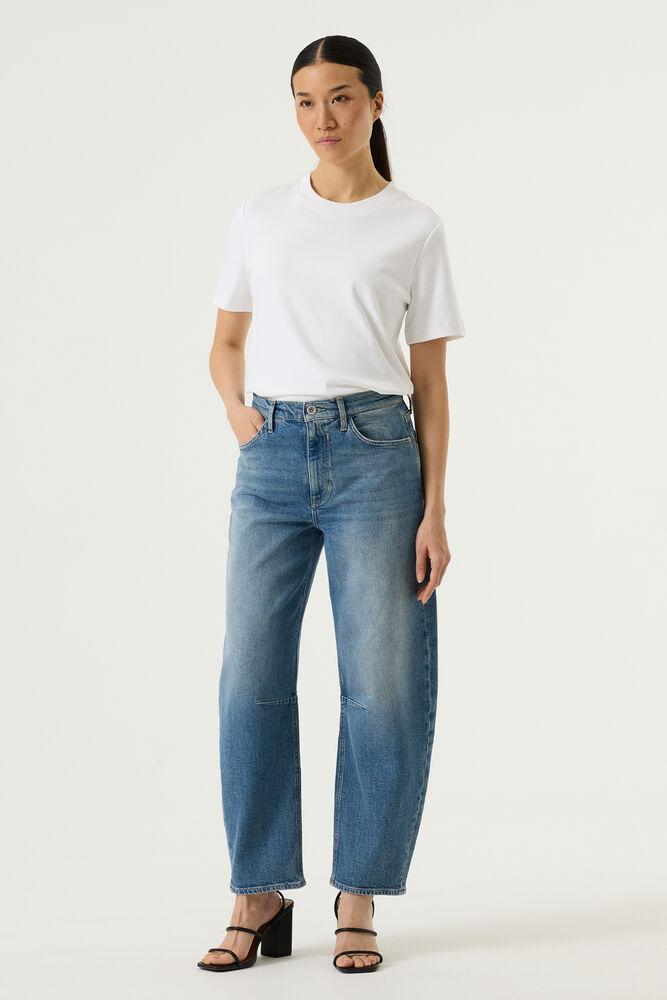 Jean chyla barrel fit