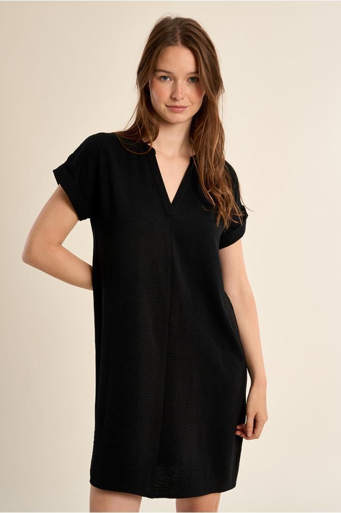 Robe courte et droite