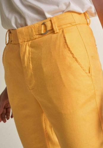 Pantalon Colette capri en lin (jaune)